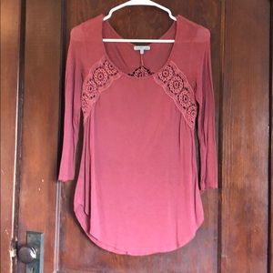 Size XS 3/4 sleeve shirt